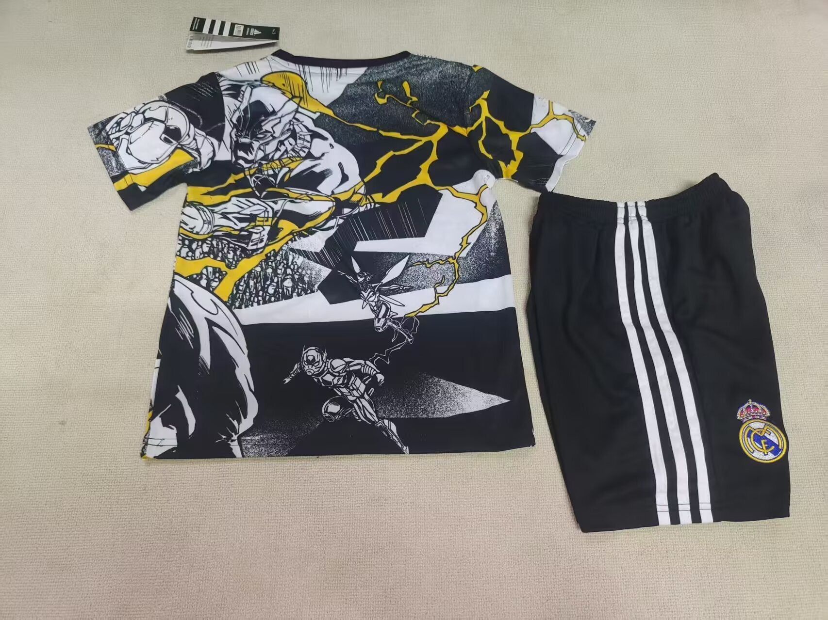 Completino Bambino Real Madrid Marvel 2025/26