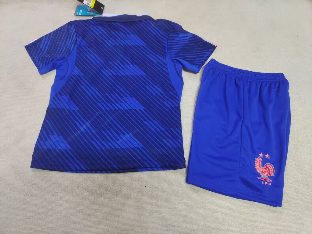 Completino Bambino Francia Home 2026/27